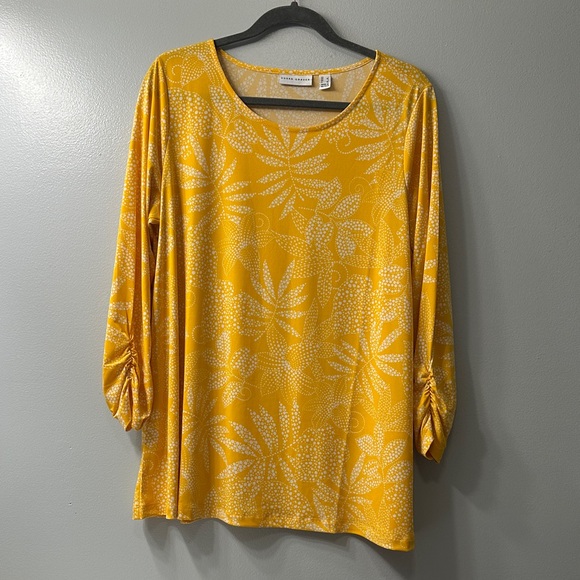 Susan Graver Tops - Susan Graver Yellow Patterned Blouse